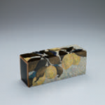 松崎森平:東京藝術大学『色貝蒔絵飾箱「檸檬」』<br />H135×325×105
